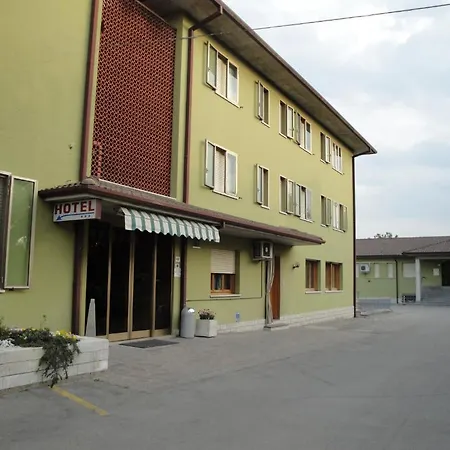 Hotel Galliano 3*