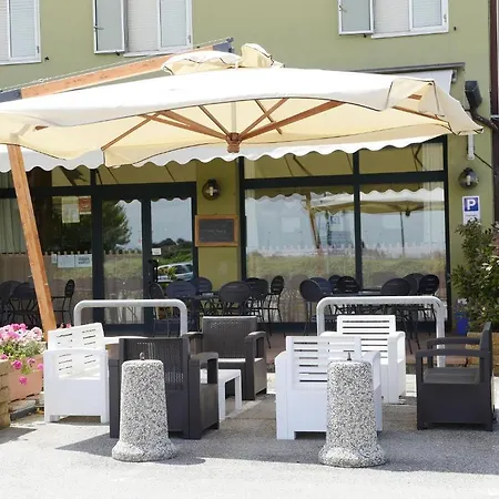 Galliano Szálloda 3*